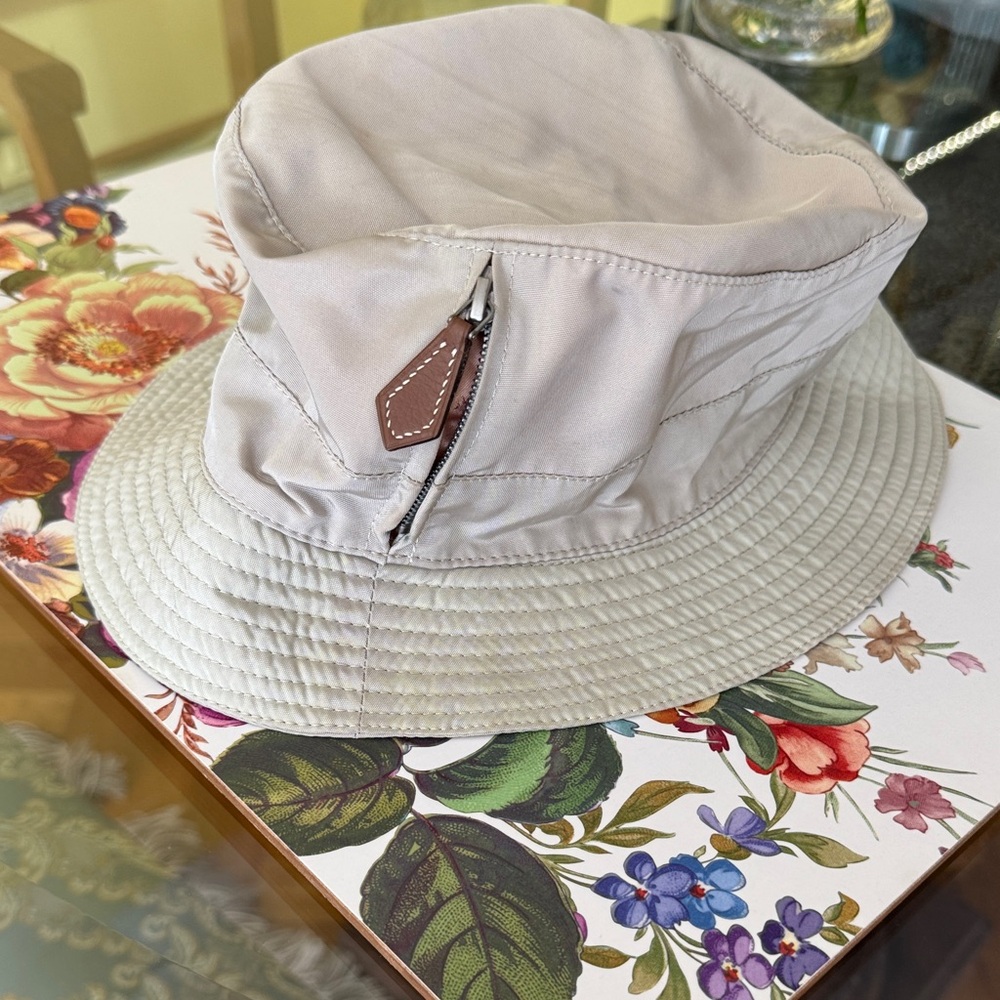 Hermes Cream Bucket Hat with Peach Lining